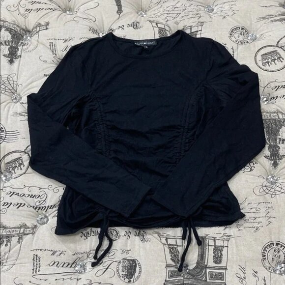 Derek Heart Ruched Long Sleeve Top - Picture 1 of 6